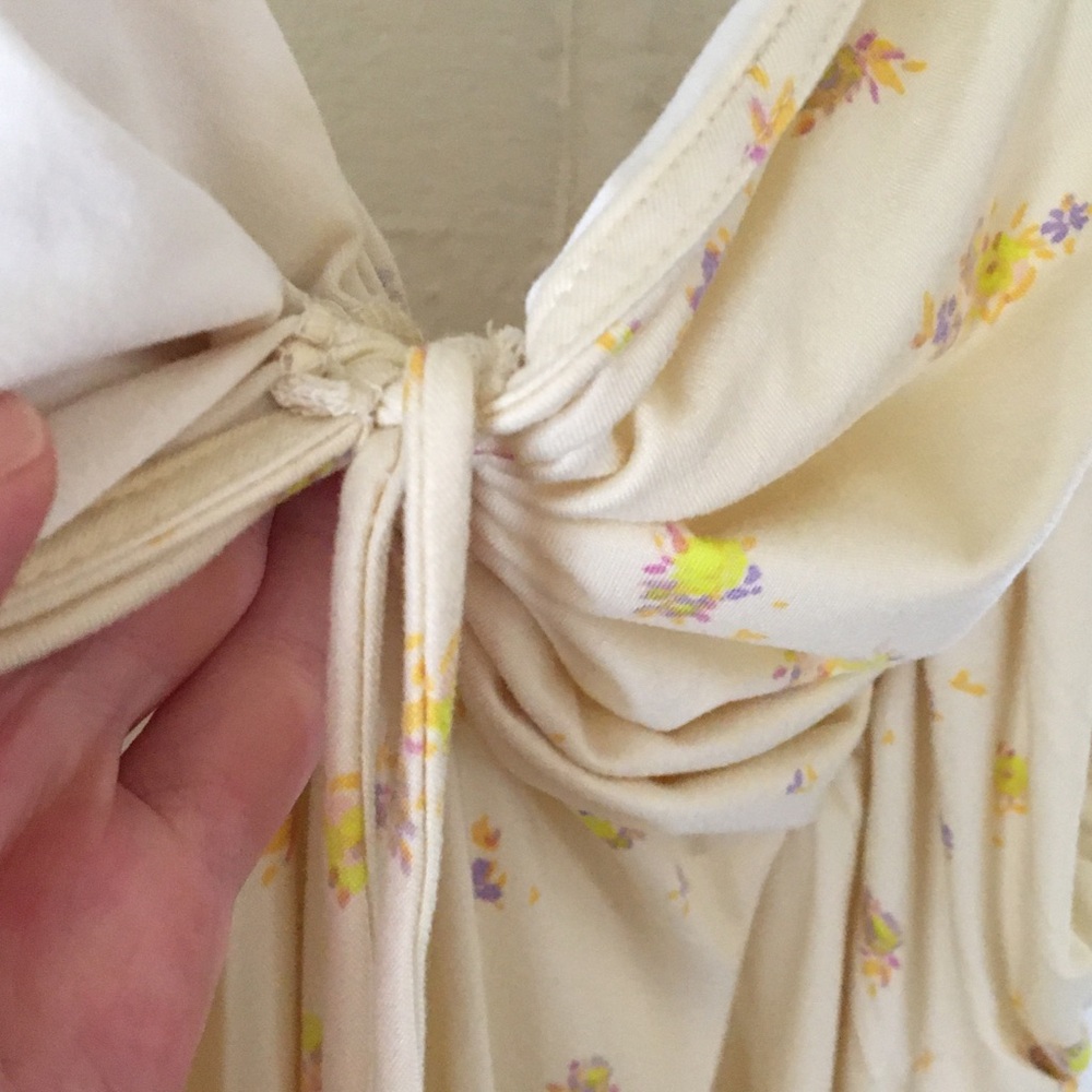 Urban Outfitters Pale Yellow Floral Cream Dress - Picture 7 of 15